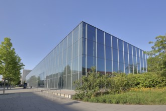 Bauhaus Museum, modern glass construction, glass windows, Dessau, Dessau-Roßlau, Saxony-Anhalt,