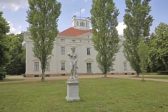 UNESCO Georgium Palace with Venus statue, Dessau-Wörlitz Garden Kingdom, Dessau, Dessau-Roßlau,