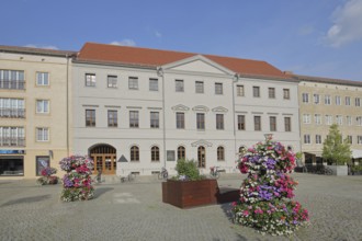 Historic Palais Waldersee, floral decoration, town hall square, Zerbster Straße, Dessau,