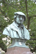 Monument to reformer and pastor Johannes Bugenhagen, sculpture, Bugenhagendenkmal, Luther city