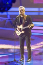 Curtis Stigers with the song Until you were gone at the Beatrice Egli Show in Studio Berlin