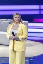 Beatrice Egli at the Beatrice Egli Show in Studio Berlin Adlershof on 08.04.2025. The broadcast
