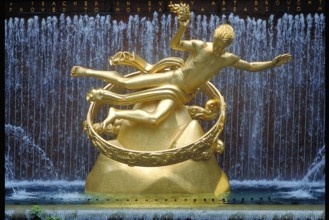 Prometheus Statue, Rockefeller Centre Mahatten, New York City, USA