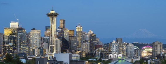 Seattle skyline at blue hour with Mt. Rainier in the background, Washington, USA, North America