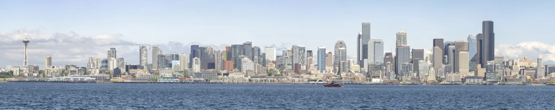 Panoramic view of the skyline of Seattle, Washington, USA, North America