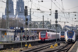 Regional trains at Cologne-Messe/Deutz station, 2nd largest station in Cologne, transfer station