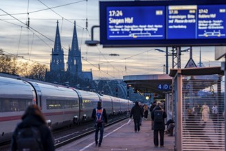 ICE long-distance train at Cologne-Messe/Deutz station, 2nd largest station in Cologne, transfer