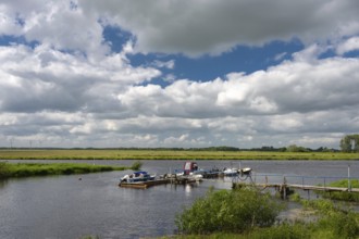 Investors on the Hunte near Iprump, Iprump, Hude, Lower Saxony, Germany