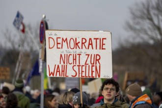 Bad Dürkheim: AfD***sign with the inscription DO NOT PUT DEMOCRACY TO VOTE at a demonstration