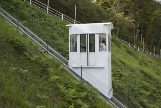 Pier lift, inclined lift connects the beach with Wilhelmstraße, Sellin, Baltic resort, Rügen