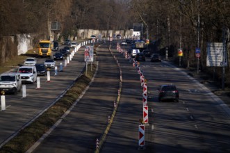 Car traffic on the road, traffic disruptions on the B14 federal road between Stuttgart and Bad