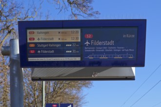 Ad train cancelled, S-Bahn, train, S2, platform, stop, Sommerrain station, public transport, sky,