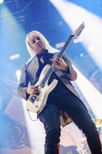 Olof Mörck, guitarist of Amaranthe, live on Arcane Dimensions Tour 2026 at Munich's Zenith on 17.01