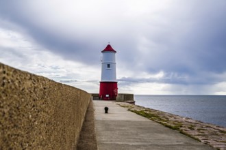 Berwick Pier and Lighthouse, Berwick-upon-Tweed, England, UK