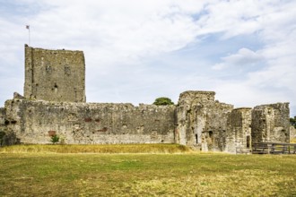 Ruins of Portchester Castle, Portchester, Fareham, Hampshire, UK