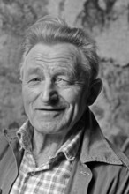 Portrait of an elderly farmer, black and white, Middle Franconia, Bavaria, Germany