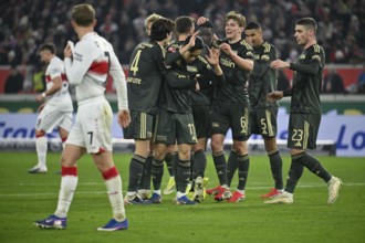 Goal celebration Woo-yeong Jeong 1. FC Union Berlin FCU (11) Rani Khedira 1. FC Union Berlin FCU