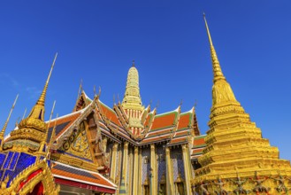 The Grand Royal Palace, Wat Phra Kaeo Buddhist Temple, buildings with overlapping roofs with curved