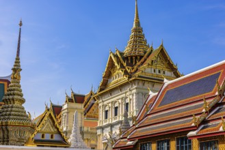 The Grand Royal Palace, Wat Phra Kaeo Buddhist Temple, Chedi Temple Towers, Buildings with