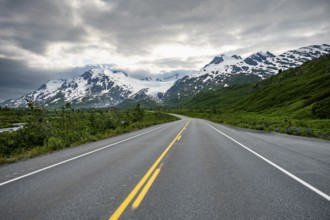 Road through mountain landscape, picturesque landscape with Worthington glacier, dramatic cloudy