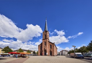 Friedenskirche church, neo-Gothic style, architect Friedrich Theodor Fischer, church tower, square,