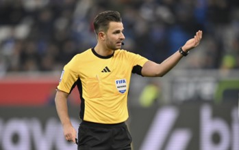 Referee Daniel Schlager Gesture PreZero Arena, Sinsheim, Baden-Württemberg, Germany