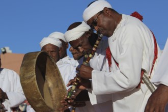Musicians play traditional instruments at the Berber Festival, Ma El Kelâa m'Gouna, Fête des Roses,