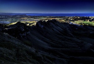 Impressive view of mountain landscape under clear sky in daylight, Te Mata Peak, New Zealand