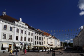 Panorama of buildings along Town Hall Square, Rathausplatz, Rathausplatz in Tartu under a bright