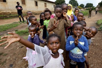 Group of children rejoicing on the street in a village in CI Bouaké, Dar Es Salam, CI Bouaké, Dar