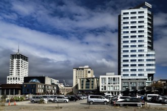 View of modern skyscrapers in Christchurch under cloudy sky, Christchurch, Canterbury, New Zealand