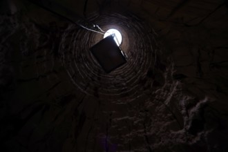 View from below of a mine shaft at Tom's Working Opal Mine in Coober Pedy, Coober Pedy, South