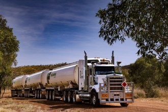 OFF Northern Territory border, Western Australia, road train