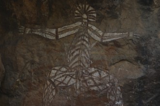 Traditional Aboriginal rock art in Nourlangie with geometric designs, Nourlangie, Northern