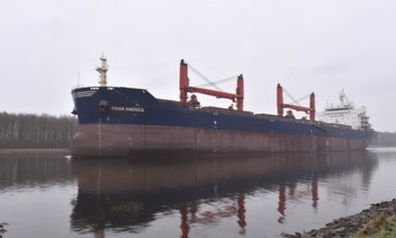Cargo ship KIRAN AMERICA sails in fog in the Kiel Canal, NOK, Kiel Canal, Kiel Canal,
