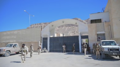 In Seiyun, Yemen on January 04, 2026, soldiers of the Yemeni Armed Forces take full control of the