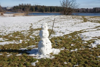 Melting snowman, snowmelt, climate, climate change, global warming, spring, Upper Bavaria, Germany
