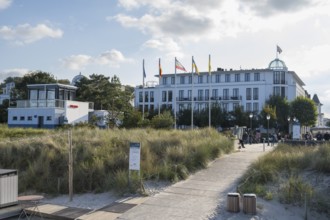 DLRG station and hotel on the promenade, beach exit, Binz, seaside resort, Rügen island, Baltic