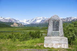 Wilds Preston Richardson Monument, memorial stone for the builder of the Richardson Highway,