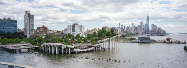 Little Island, Pier 54, New York, USA