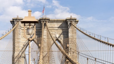 Brooklyn Bridge tower, Brooklyn Bridge, New York, USA