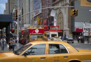 Sightseeing tours, CitySightseeing in the streets of New York City, USA