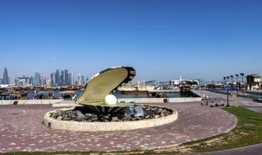 The Pearl Monument, opened oyster fountain at AI Corniche, Doha Qatar