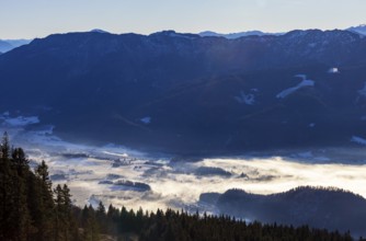View from Vormauerstein to Strobl am Wolfgangsee, inversion weather, Osterhorn Group,