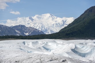 Root Glacier glacier and mountain peak Mount Blackburn, Wrangell St. Elias National Park, Alaska,