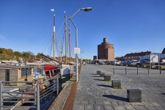 Round silo, historic brick building, architect Heinrich Hansen, architectural style New
