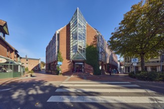 City administration, general architecture, building, modern architecture, brick building,