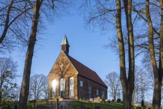 St. Dionysisus Church on Holler Sandberg, Wesermarsch, Holle, Wüsting, Lower Saxony, Germany