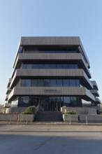 Rank-Xerox House, Brutalist office building, exposed concrete façade, Hentrich, Petschnigg und