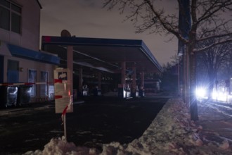 Closed gas station during the extensive power outage in the Steglitz-Zehlendorf district, Berlin,